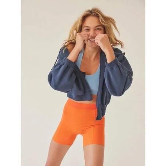 NWT Outdoor Voices SuperForm 5" Short M Sundance High Waisted Training - Picture 2 of 9